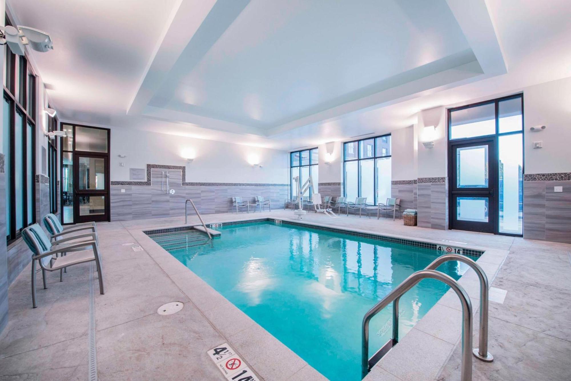 Towneplace Suites By Marriott Boston Logan Airport/Chelsea Exterior foto